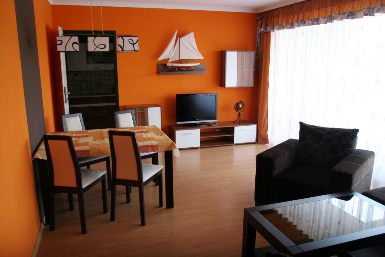 Apartament Kapitanski Kołobrzeg Exterior foto