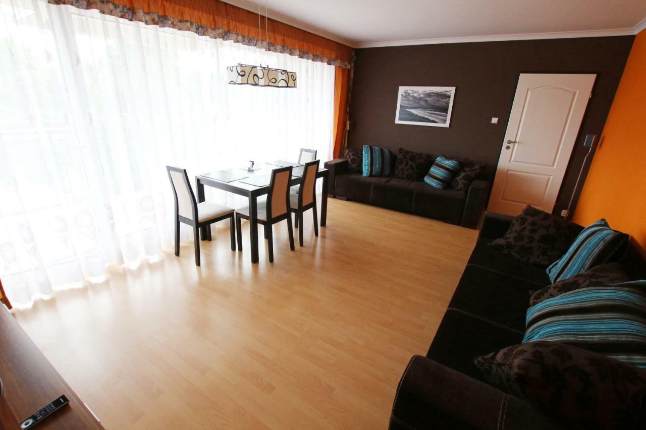 Apartament Kapitanski Kołobrzeg Exterior foto
